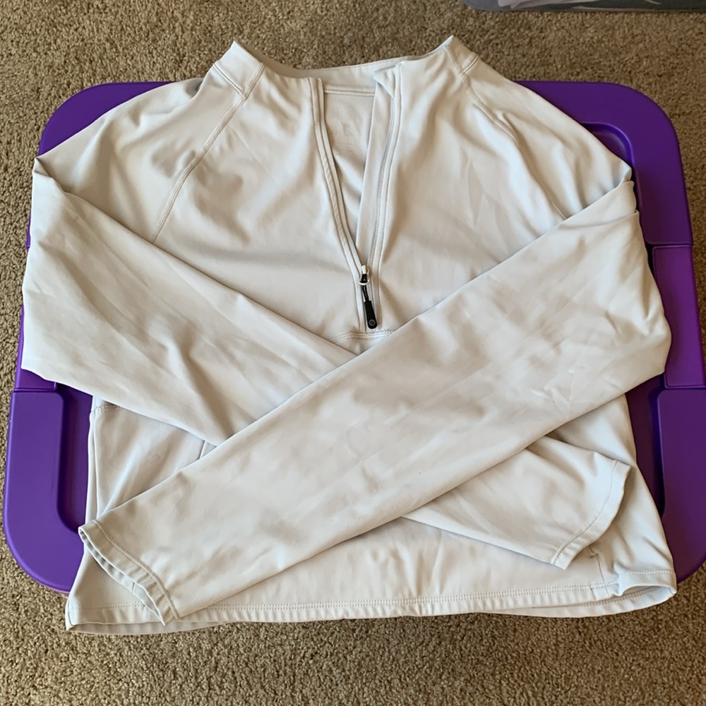 Athletic Cropped Quarter Zip Long Sleeve Pull Over